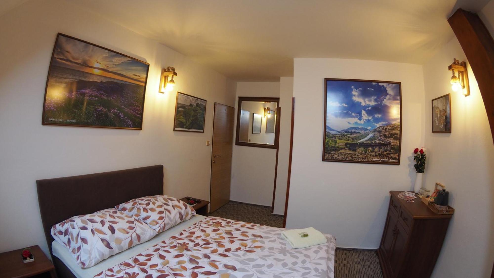 Hotel Britannia Vsetín Exteriör bild